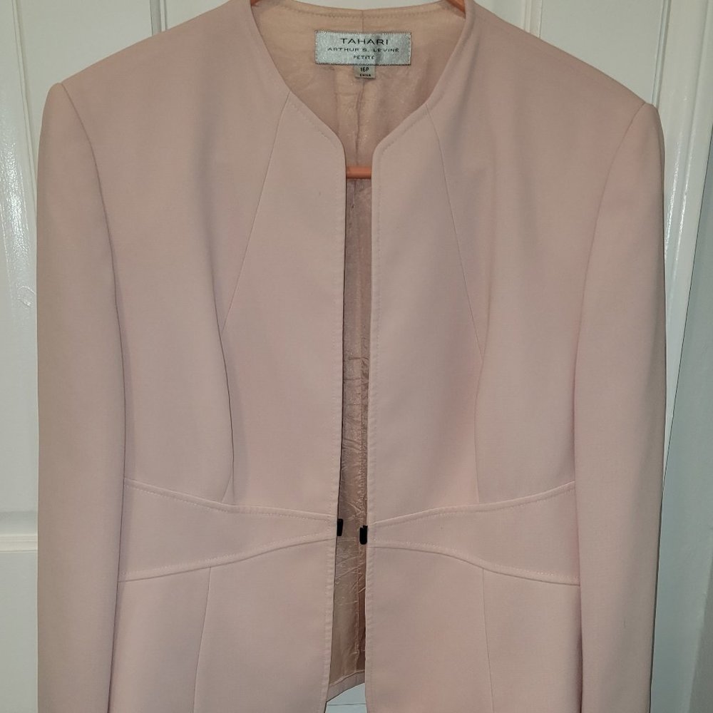 Tahari suit jacket